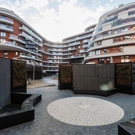 Of The Kings-riverside Wt2 Apartment *